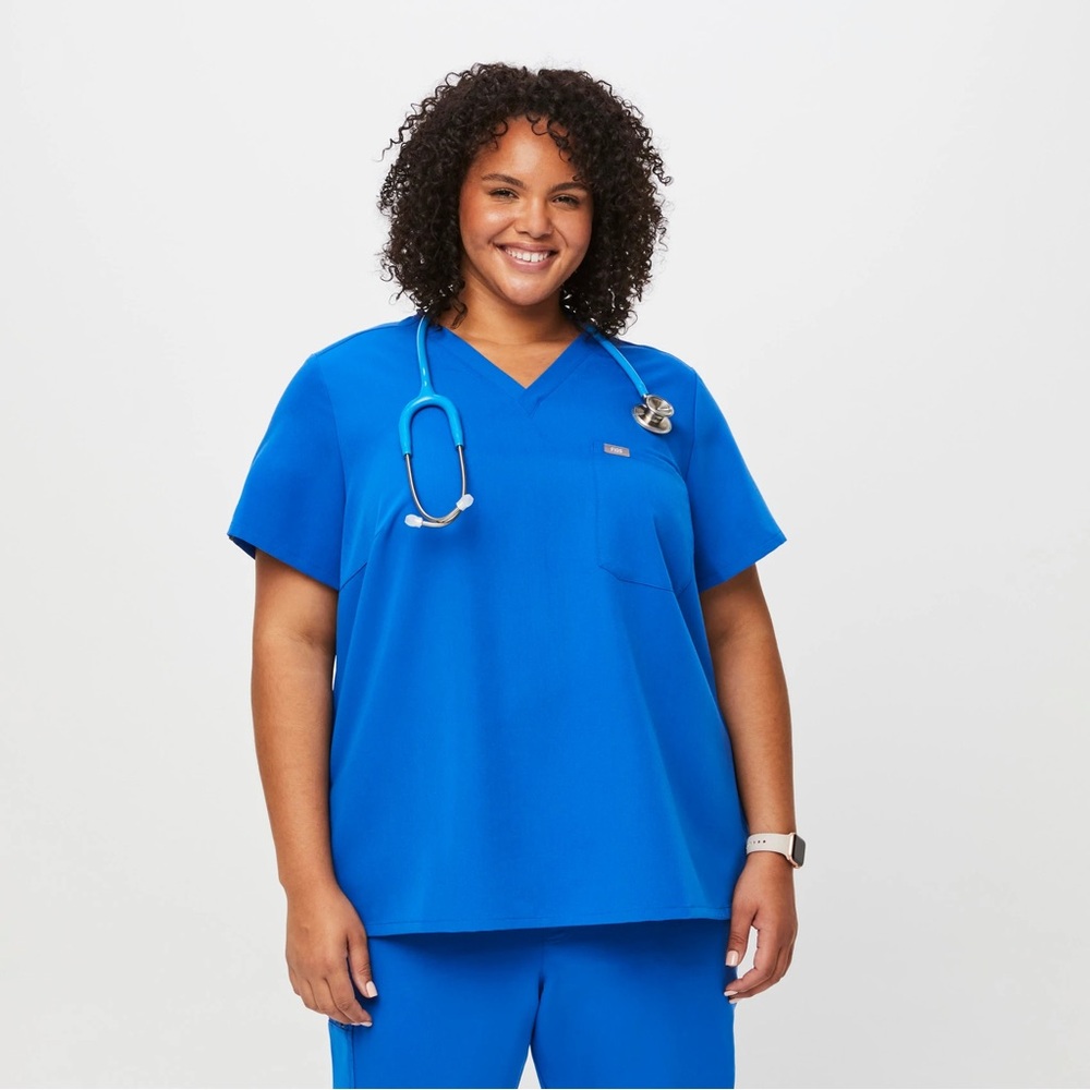 Figs Royal Blue scrub pair